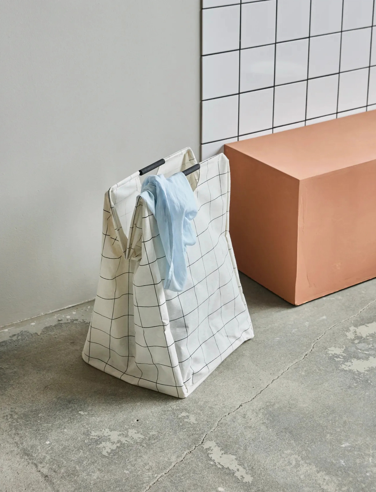 house doctor Laundry Bag, Hdsquares, White, One Size, White, Opbevaring > Vasketøjskurve, Unisex