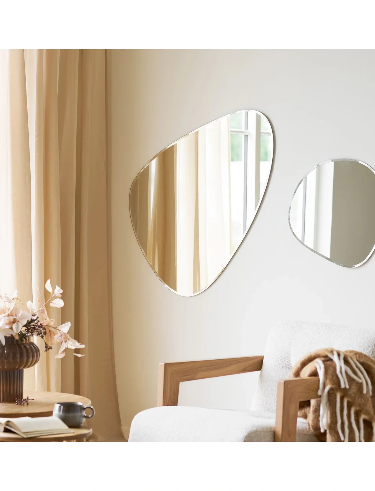 House Nordic Moa - Wall Mirror, Organic Shape, Facet, 70X100 cm, 0.5X70X100 cm, Silver, Spejle > Vægspejle, Unisex