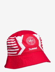 HMLDBU FAN 92 BUCKET HAT - TANGO RED