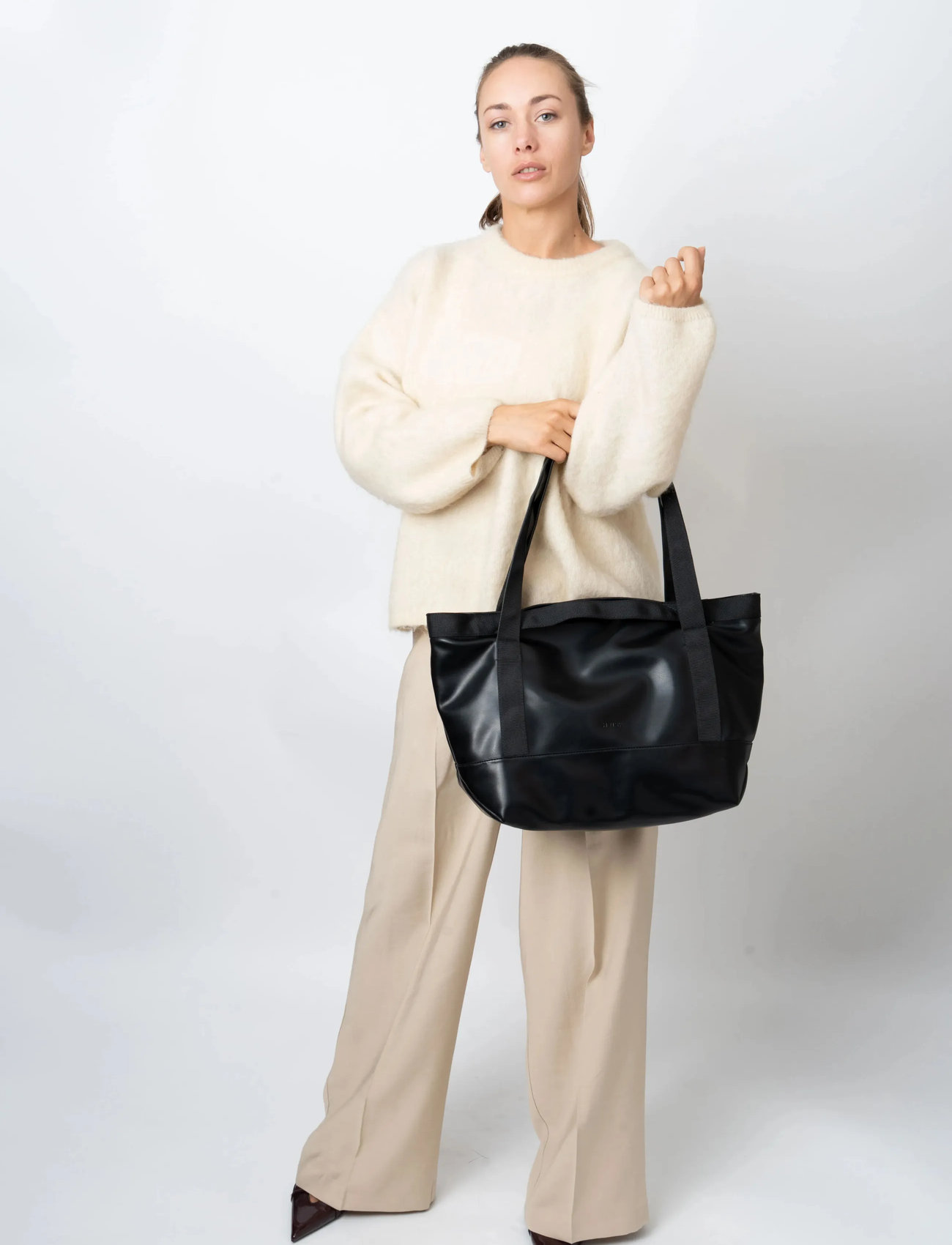 HVISK Fetch Soft Structure, One Size, Black, Tasker > Totes, Dame