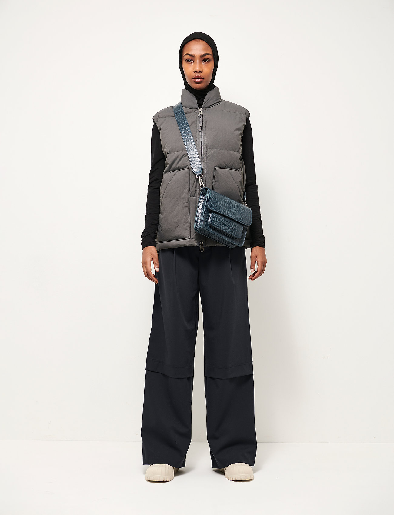 calvin klein black tote