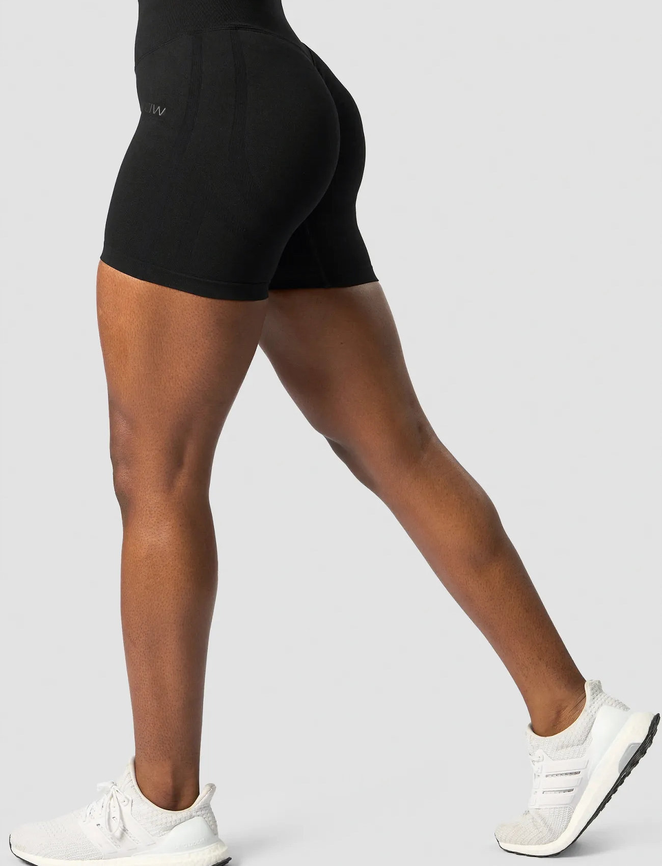 ICANIWILL Rush Seamless Shorts, XL, Black, Sport Shorts > Sport Cycling Shorts, Dame