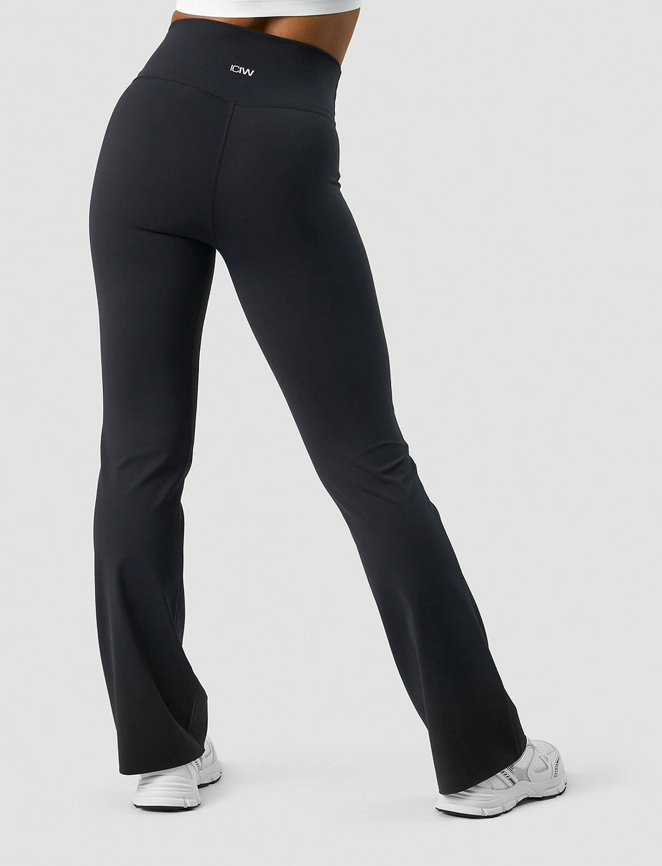 ICANIWILL Nimble Flared Tights, XL, Black, Sport Tights > Sport Leggings, Dame