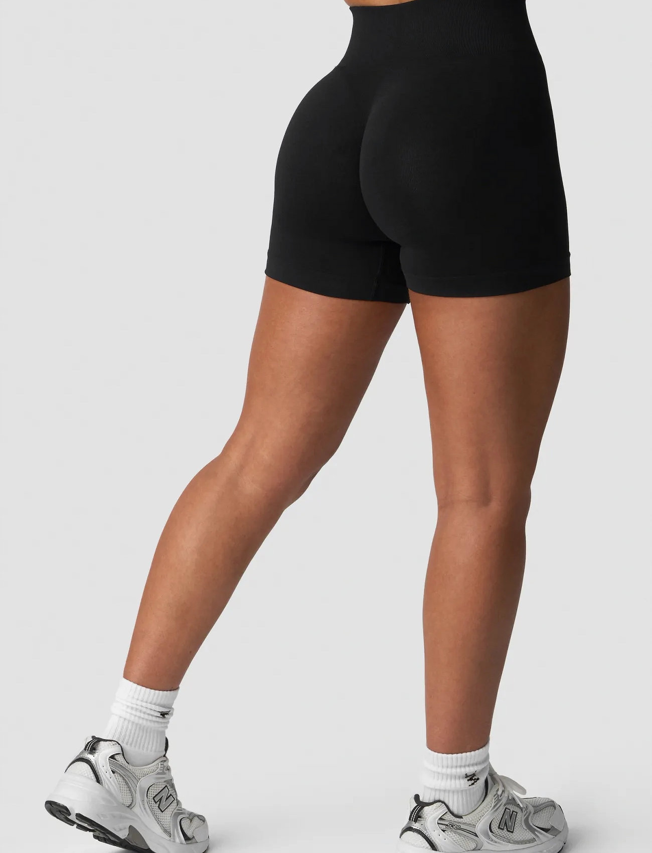 ICANIWILL Smooth Seamless Midi Shorts W, XS, Black, Sport Shorts > Sport Cycling Shorts, Dame