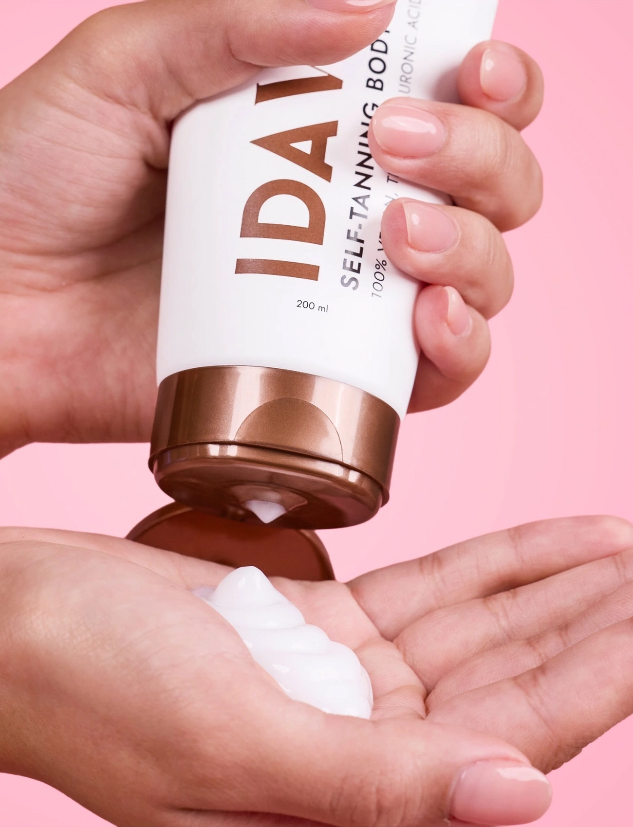 Ida Warg Beauty Self-Tanning Body Lotion, 200 ml, Nude, Selvbruner > Lotion, Dame