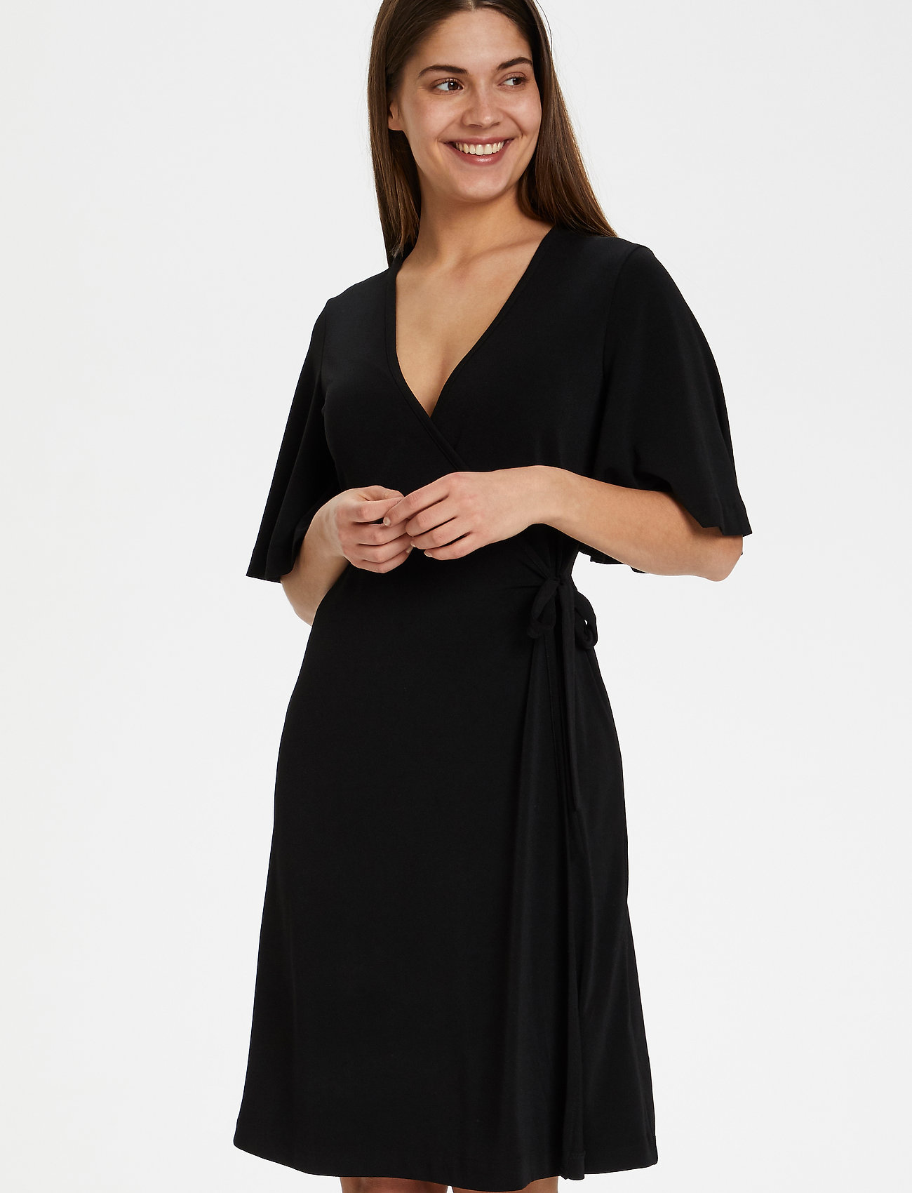 Kalviniw Wrap Dress (Black) (715 kr) InWear | InWear Omlottklänning KalvinIW Wrap Dress Klänningar