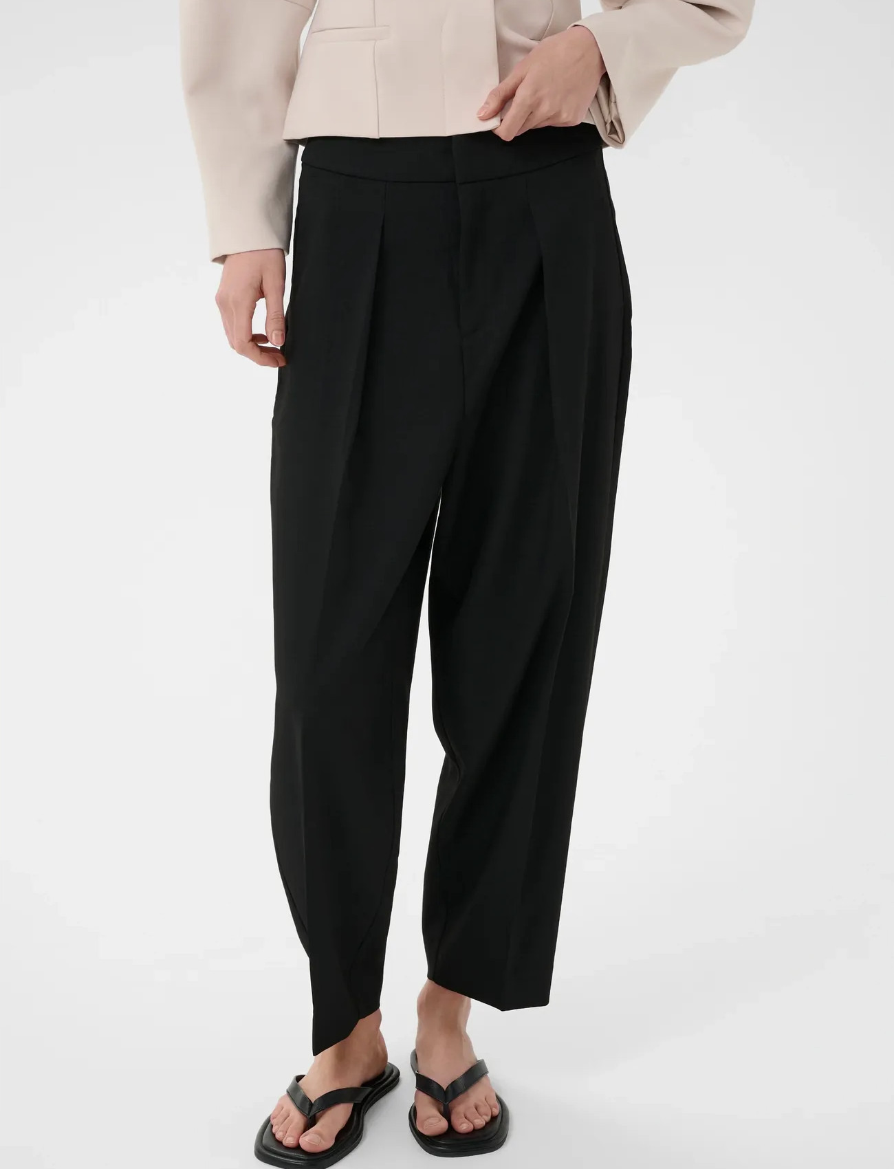 InWear Cadieiw Core Barrel Pant, 34, Black, Trousers > Barrel Trousers, Dame
