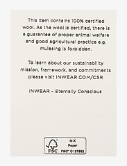 black pepper jumpers