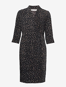 one piece dress shoppers stop