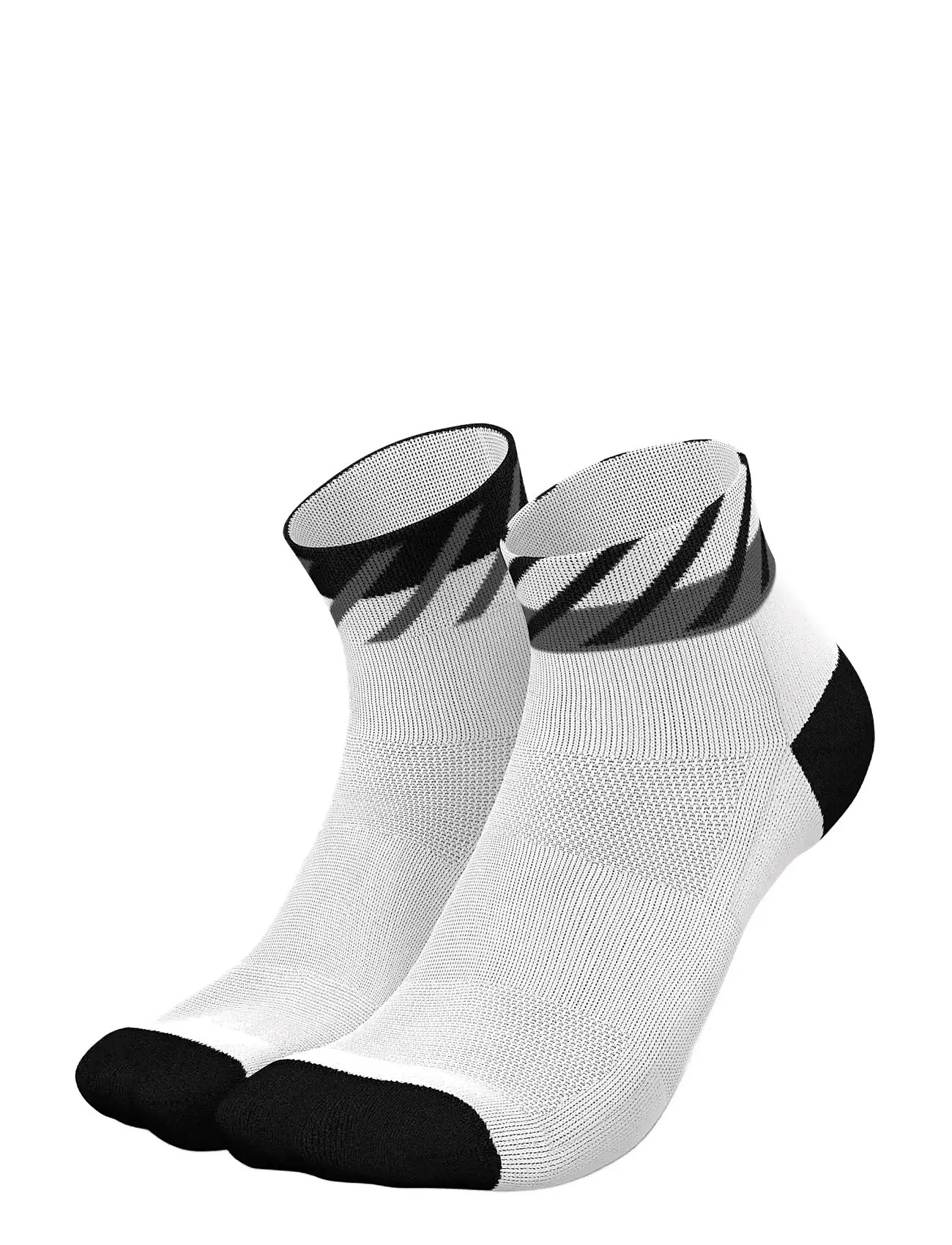 INCYLENCE Incylence Running Disrupts Short, 43-46 x 18, White, Sport Clothing > Sport Socks, Dame