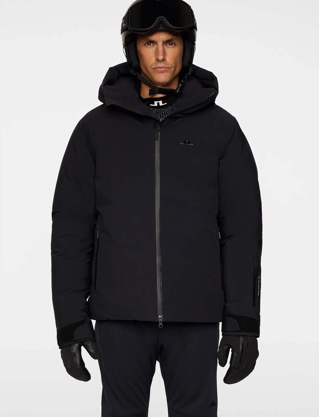 J. Lindeberg Oak Down Jacket, XL, Black, Sport Jackets > Sport Ski Jackets, Herre