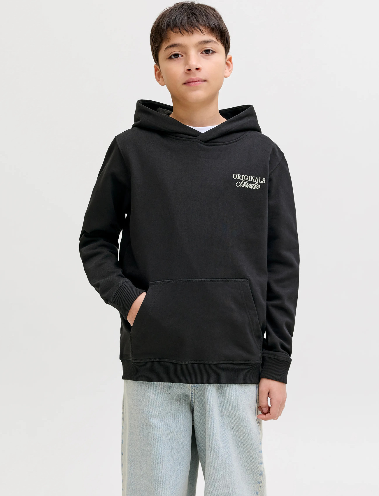Jack & Jones Jornorrebro Typo Back Sweat Hood Sn Jnr, 164, Black, Sweatshirts & Hættetrøjer > Hættetrøjer, Børn