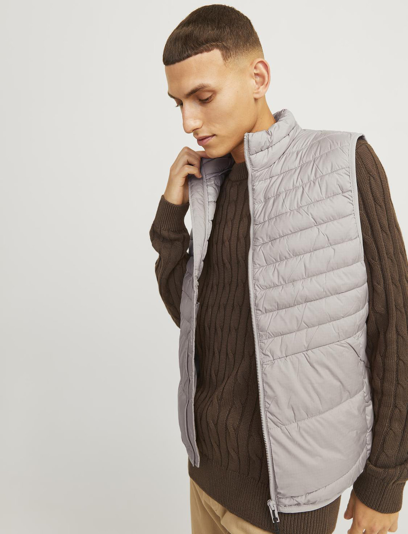 Jack & Jones Jjestate Packable Bw Collar Noos, L, Beige, Overtøj > Veste, Herre