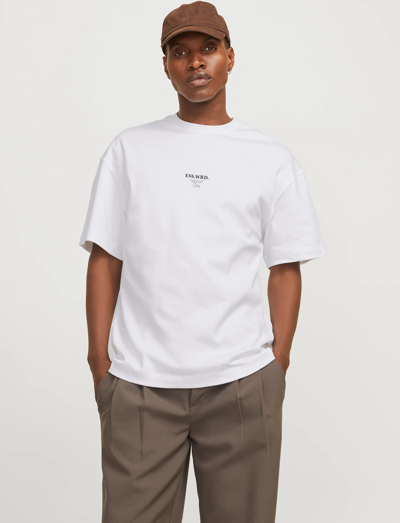 Jack & Jones Jjeurban Edge Studio Tee Ss O-Neck Noos, XXL, White, T-Shirts > Kortærmede, Herre