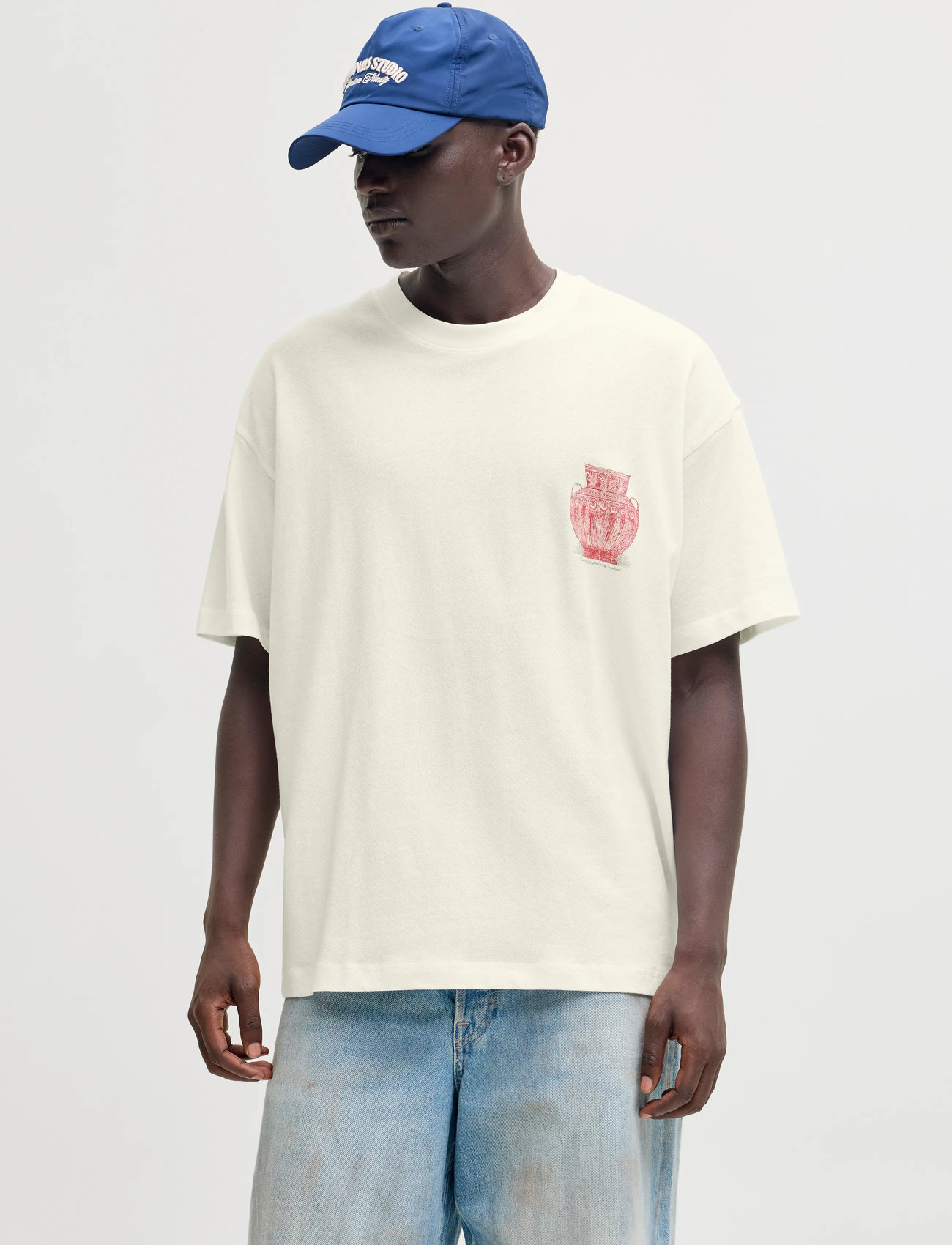 Jack & Jones Jorargos Back Print Tee Ss Cn Styd Aw25, L, Cream, T-Shirts > Kortærmede, Herre