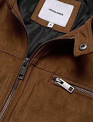 Chaqueta Biker Jack and Jones Jjerocky Negro – Bicos de Fío