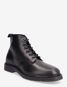 Boots for Men online - Buy now at Boozt.com