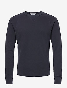 j crew knitwear