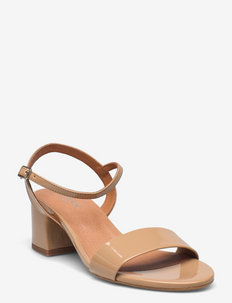 sandals sale