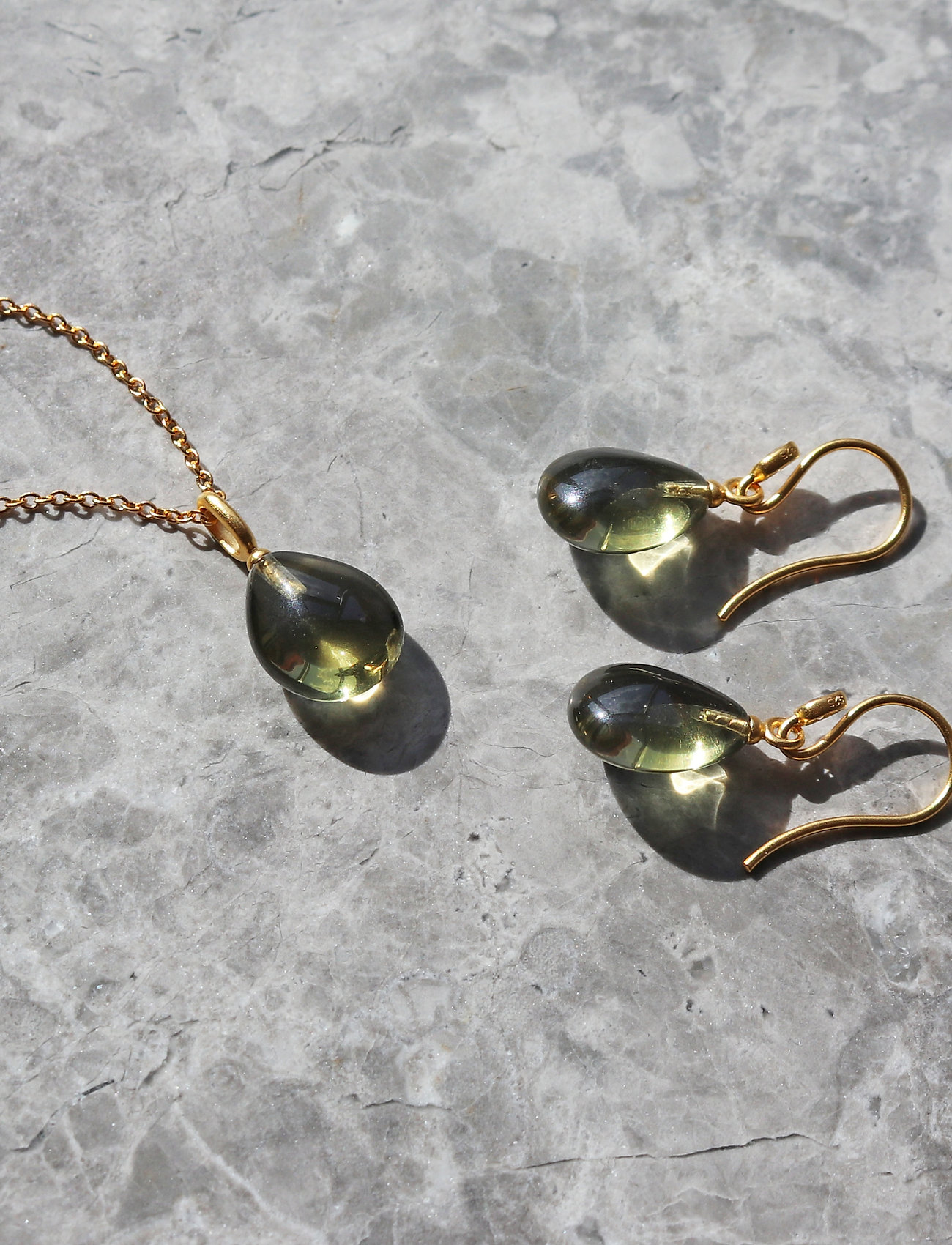 Julie Sandlau Prima Earrings Gold/olive Pendant | Boozt.com