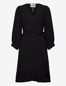 Just Female | Klänningar | Stort utbud av nya styles | Xena Dress (Black) (1079.40 kr) Just Female |