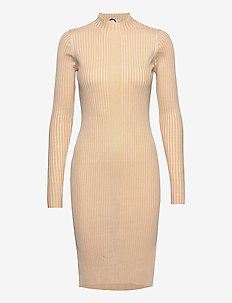 Just Female | Klänningar | Stort utbud av nya styles | Xena Dress (Black) (1079.40 kr) Just Female |