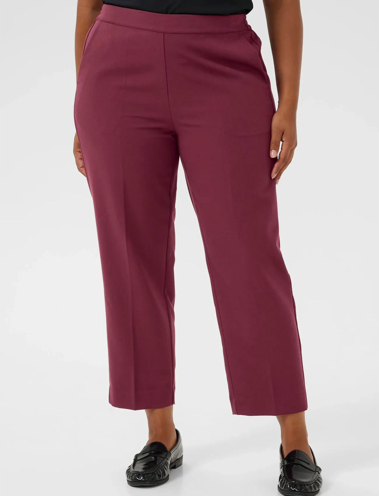 Kaffe Curve Kcsakira Cropped Pants, 48, Red, Bukser > Jakkesætsbukser, Dame