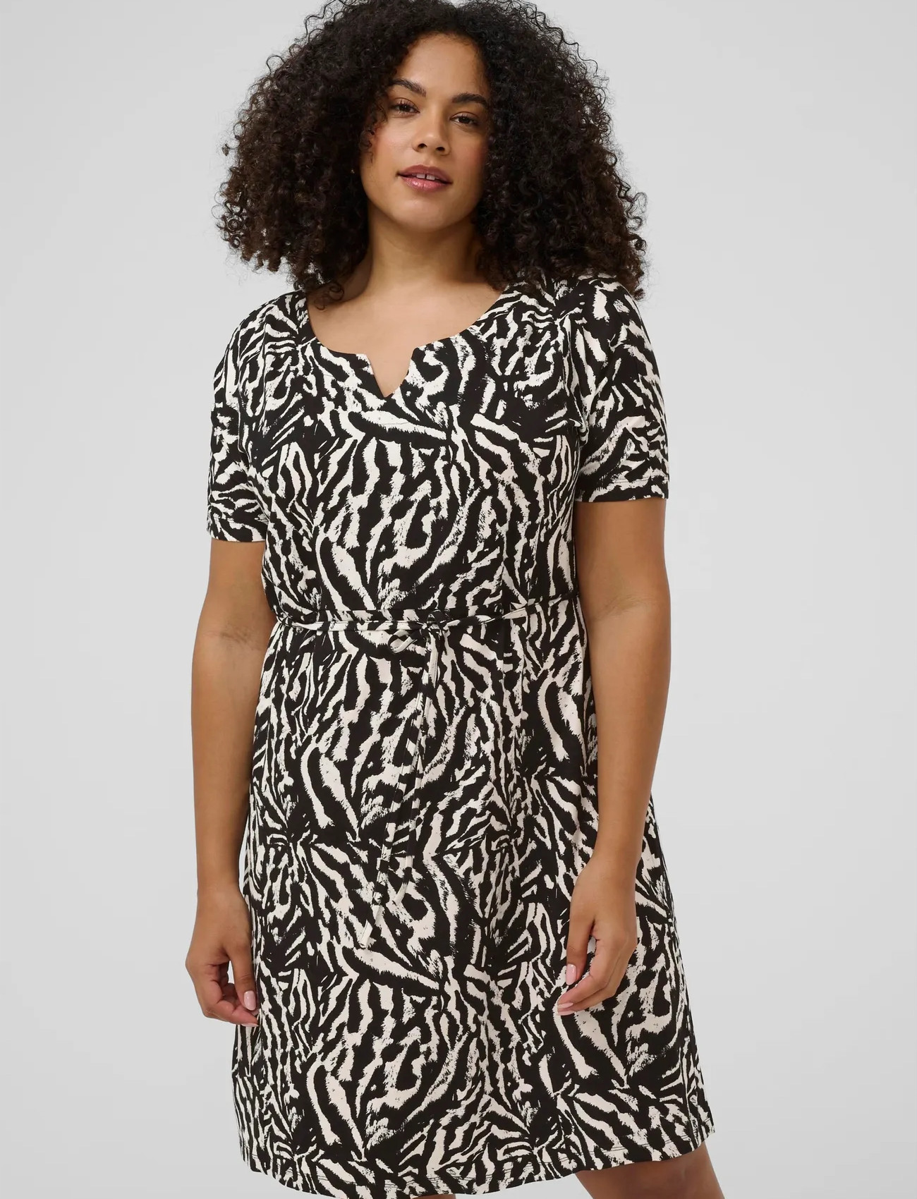 Kaffe Curve Kcmella Jersey Dress, XL, Black, Kjoler > Knælange Og Midi, Dame