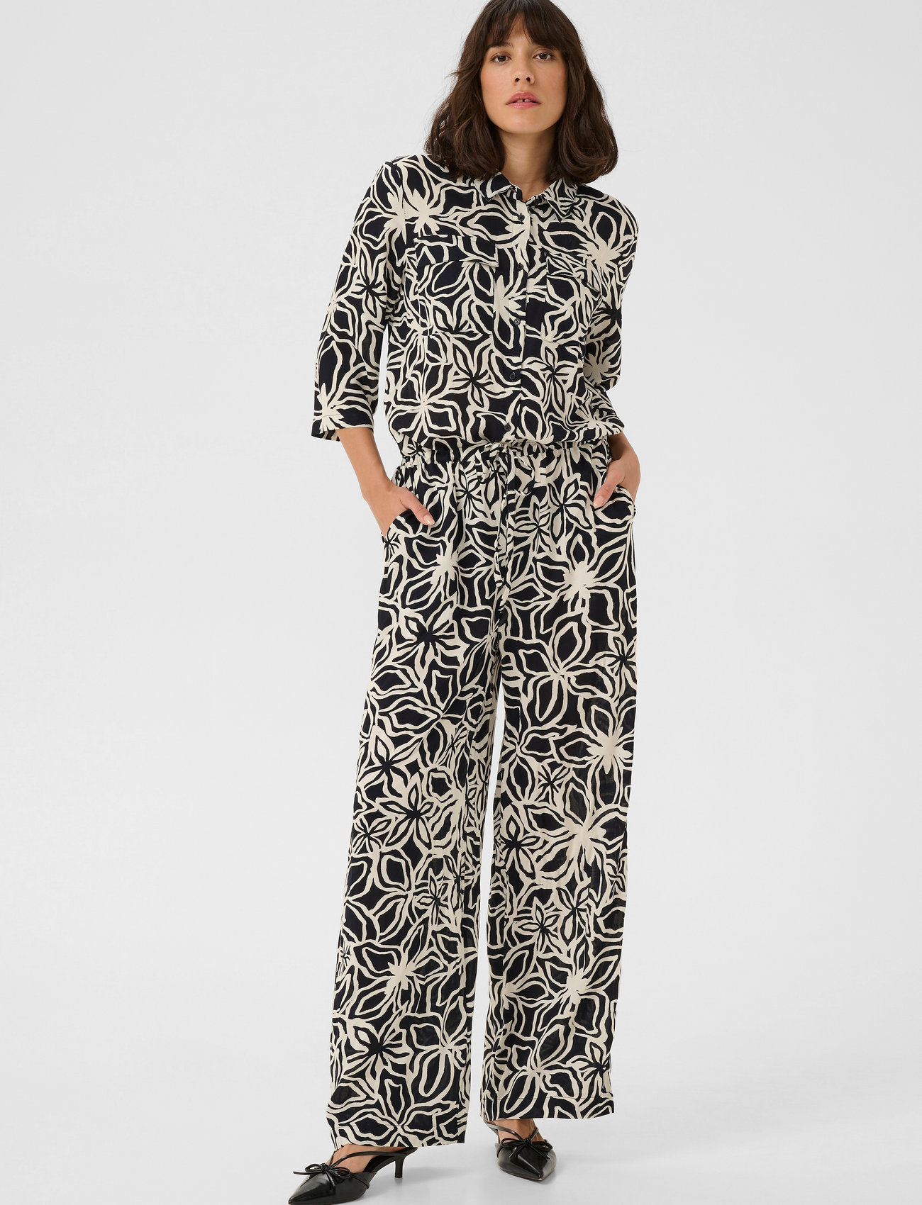 Kaffe Kasanne Plain Weave Jumpsuit Printe, 44, Black, Underdele > Jumpsuits, Dame