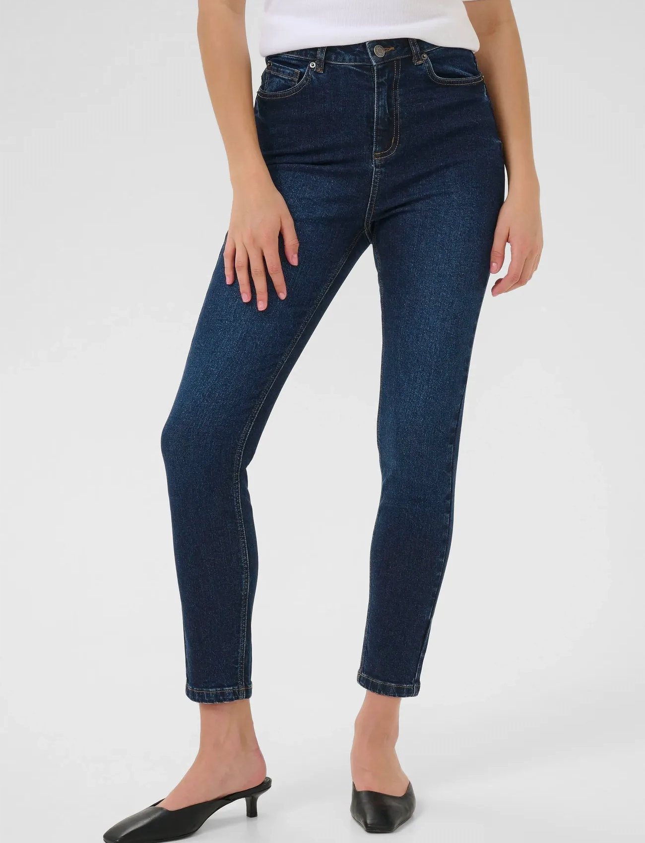 Kaffe Kawillow Hw Slim Fit Jeans, 31, Navy, Jeans > Smalle, Dame