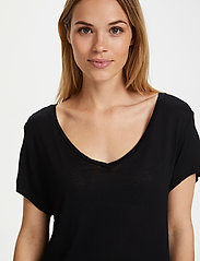 Kaffe - Anna V-Neck T-Shirt - t-shirts - black deep - 0