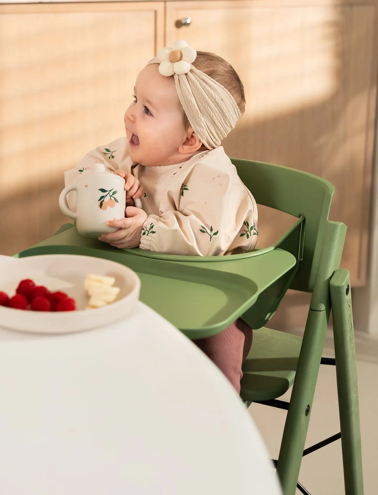 KAOS Kaos Klapp Safety Rail & Tray, One Size, Green, Baking & Cooking > Trays, Børn