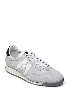 new balance 220 ripstop