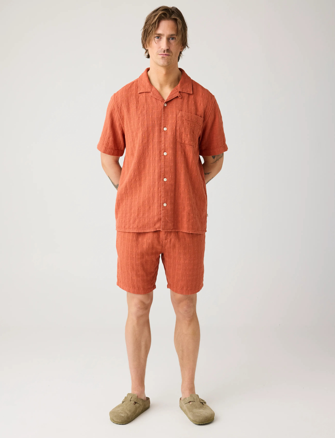 Knowledge Cotton Apparel Structure Short Sleeve Shirt, M, Orange, Skjorter > Kortærmede Shirts, Herre