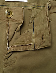 Knowledge Cotton Apparel - JOE slim stretched chino pant - GOT - chinos - burned olive - 3