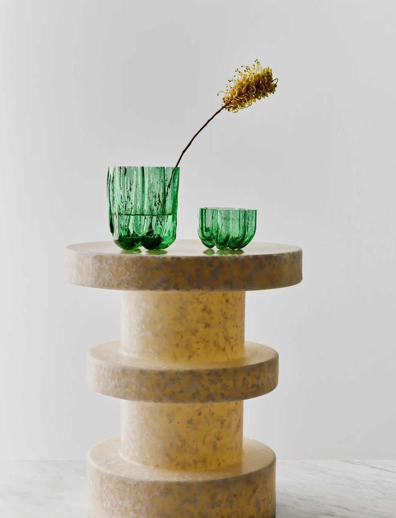 Kosta Boda Crackle Vas Mörkgrön 121Mm, H12.1 cm, Green, Lysestager & Lanterner > Fyrfadsstager, Unisex