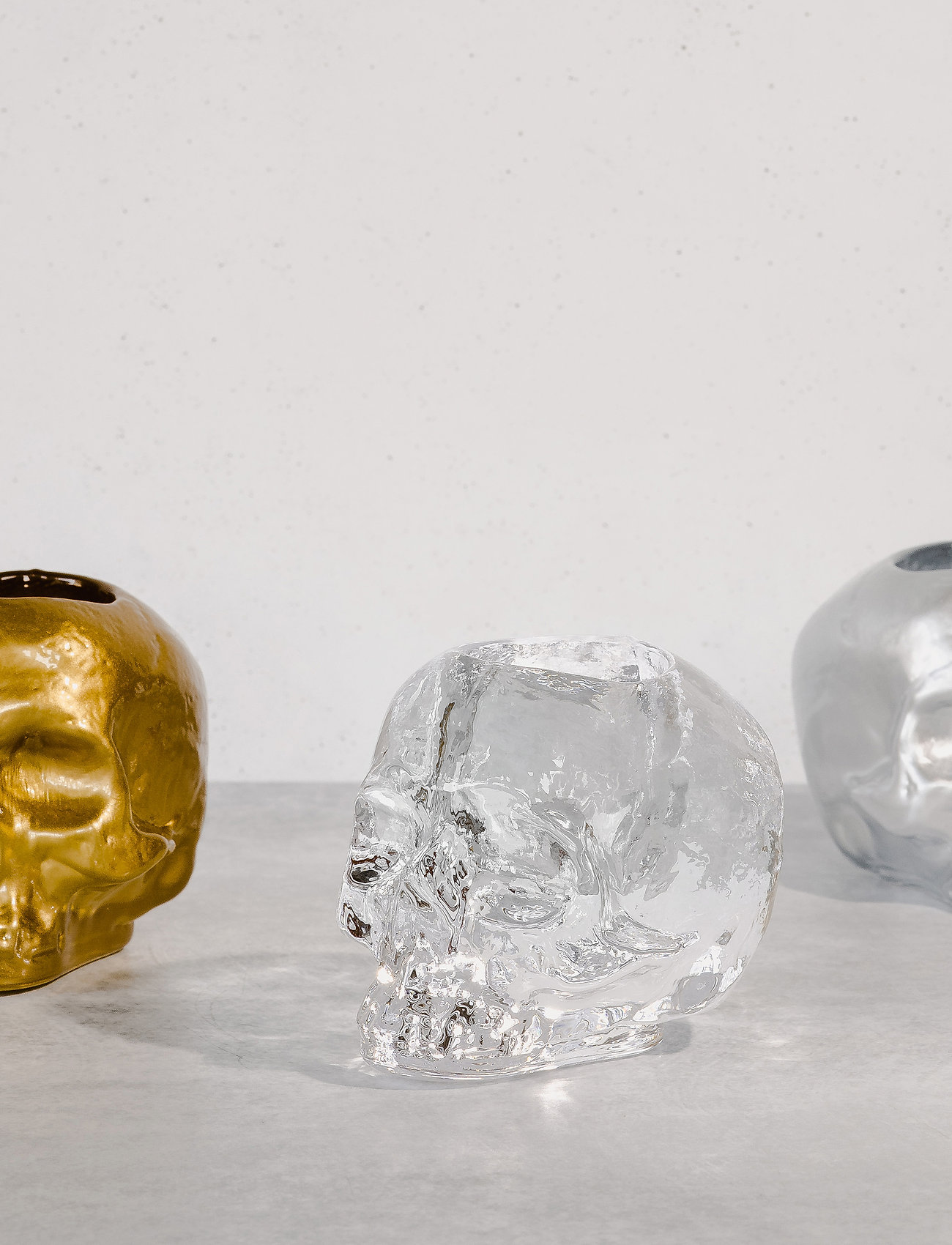 Kosta Boda Still Life Metallic Skull Silver Votive D 115Mm, Ø 11.5 cm, Silver, Lysestager & Lanterner > Fyrfadsstager, Unisex