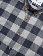 Kronstadt - Johan Flannel checked shirt - checkered shirts - light grey - 4