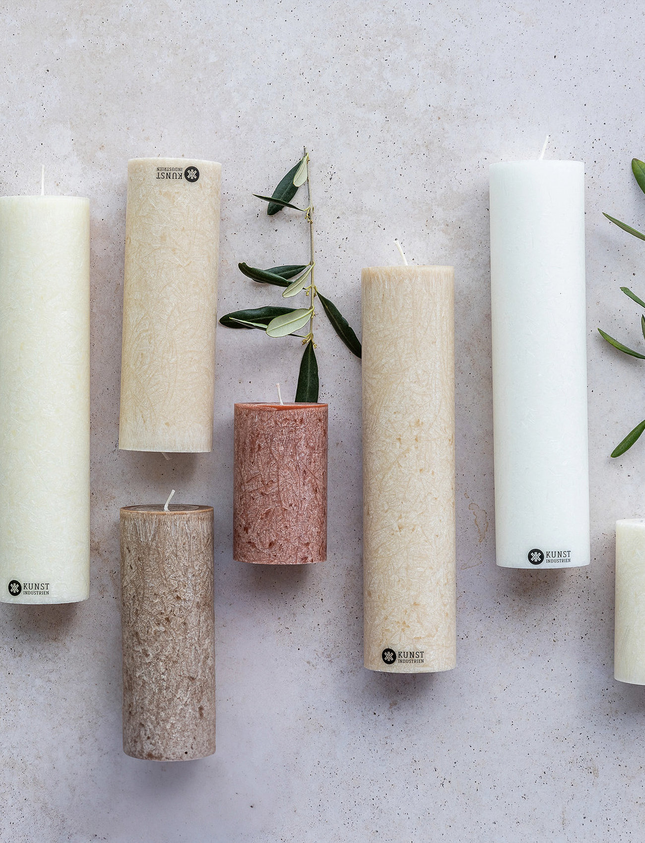 Kunstindustrien Upcycled Olive Wax Pillar Candle, 6X10 cm, Beige, Stearinlys > Bloklys, Unisex