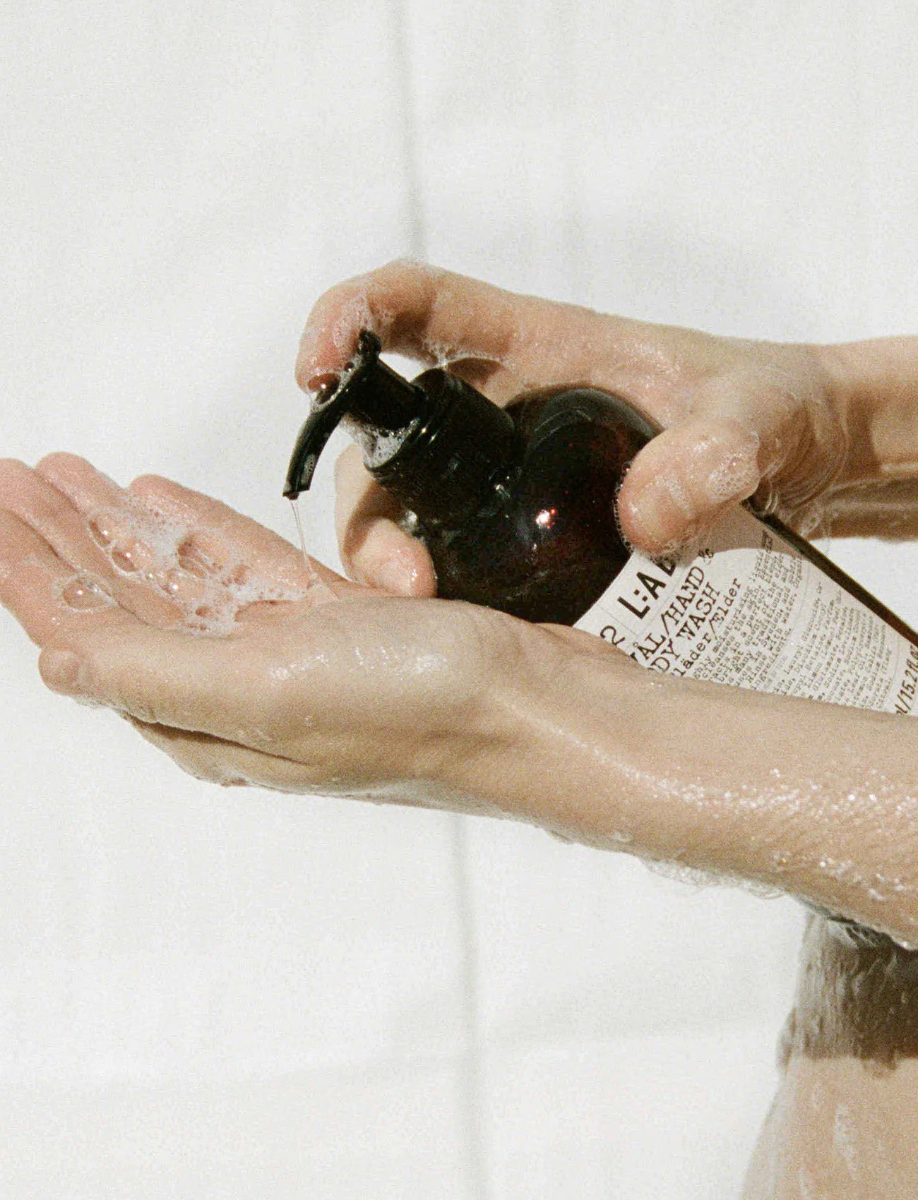 L:a Bruket 242 Hand & Body Wash Elderflower, 450 ml, Nude, Håndsæbe > Flydende Håndsæbe, Dame