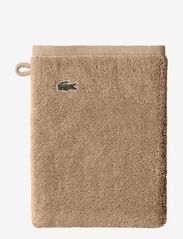 Lacoste Home - LLECROCO Mitt - face towels - beige - 0