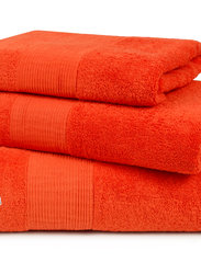 Lacoste Home - LLECROCO Handtowel - bath towels - glaieul - 3