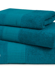 Lacoste Home - LLECROCO Handtowel - bath towels - sormiou - 3