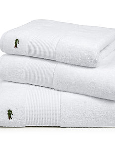 lacoste bath mats