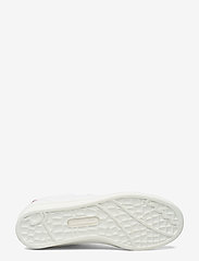 Lacoste Shoes - MASTERS CLASS 07211 - low top sneakers - wht/pnk - 4