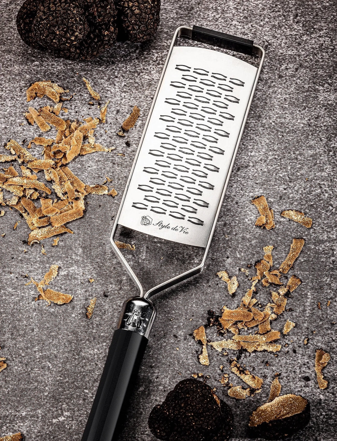 Laguiole Style de Vie Grater Ribbon 1012 Laguiole, 34.8X6.9X2.5 cm, Silver, Køkkenredskaber > Rivejern, Unisex