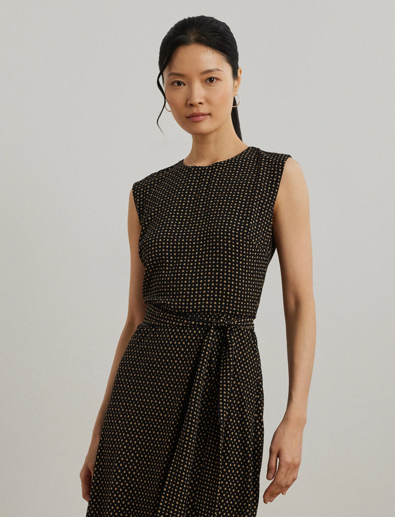 Lauren Ralph Lauren Geo-Print Belted Bubble Crepe Dress, 44, Black, Kjoler > Knælange Og Midi, Dame