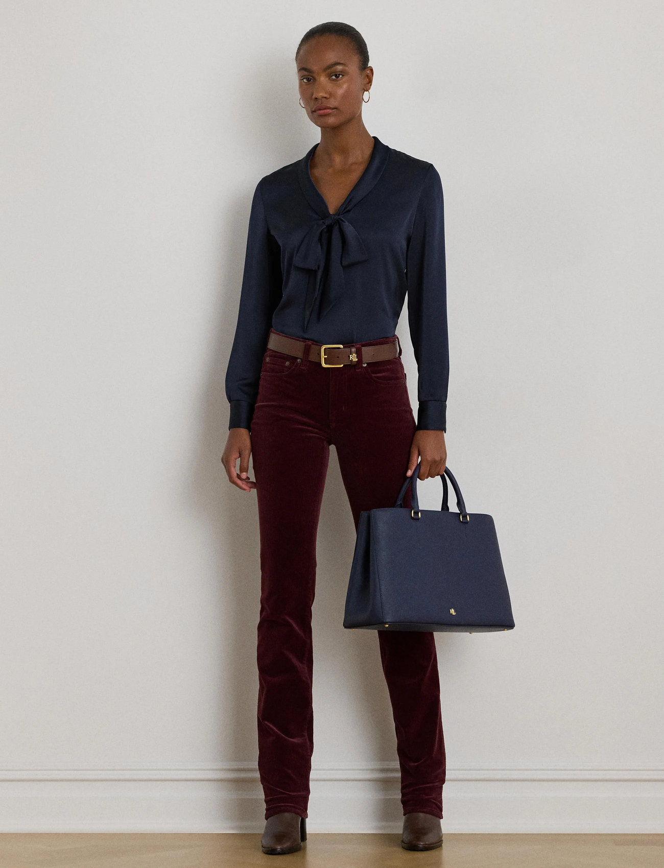 Lauren Ralph Lauren Satin Charmeuse Tie-Neck Blouse, S, Navy, Bluser > Langærmede, Dame