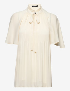 Pleated Georgette Top - blouses met korte mouwen - mascarpone cream