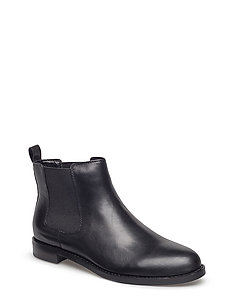 buffalo chelsea boots